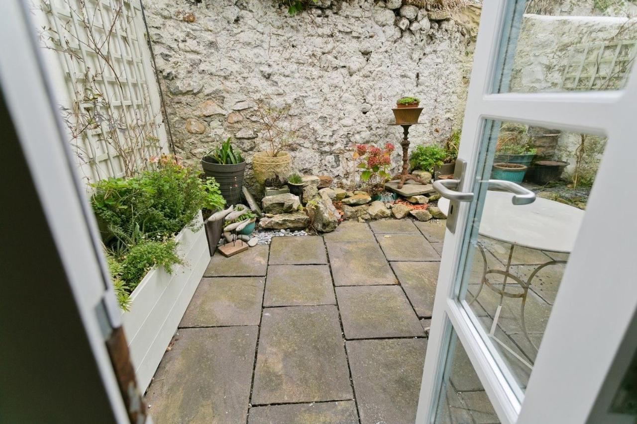 Melvin Cottage Beaumaris Exterior photo